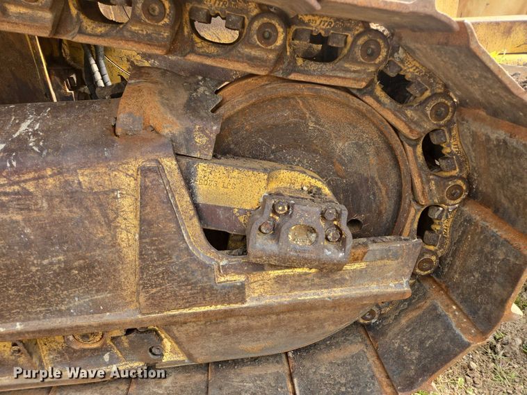 image for item EB1027 2001 Komatsu D61EX-12 dozer