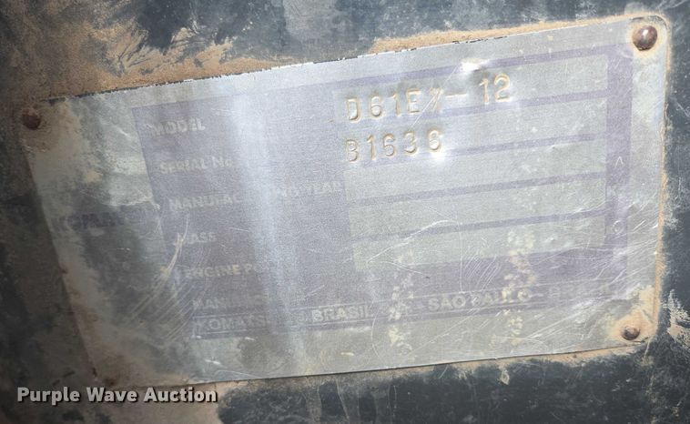 image for item EB1027 2001 Komatsu D61EX-12 dozer