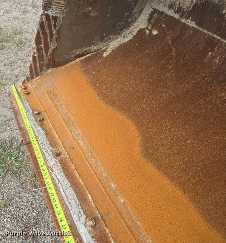 image for item EB1028 1993 John Deere 624G wheel loader