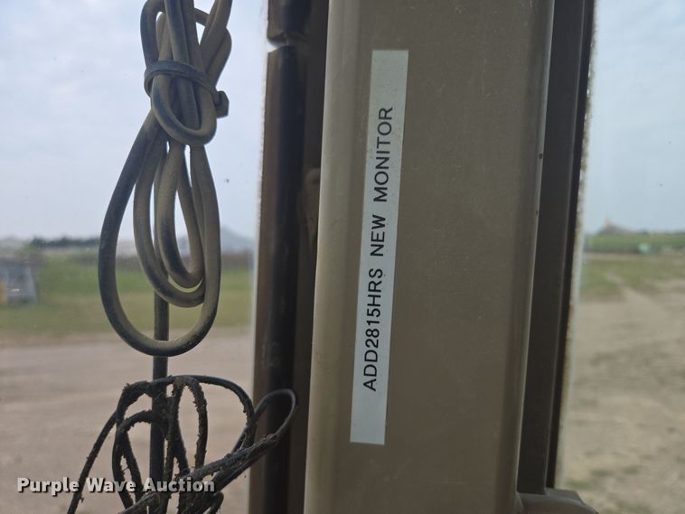 image for item EB1028 1993 John Deere 624G wheel loader