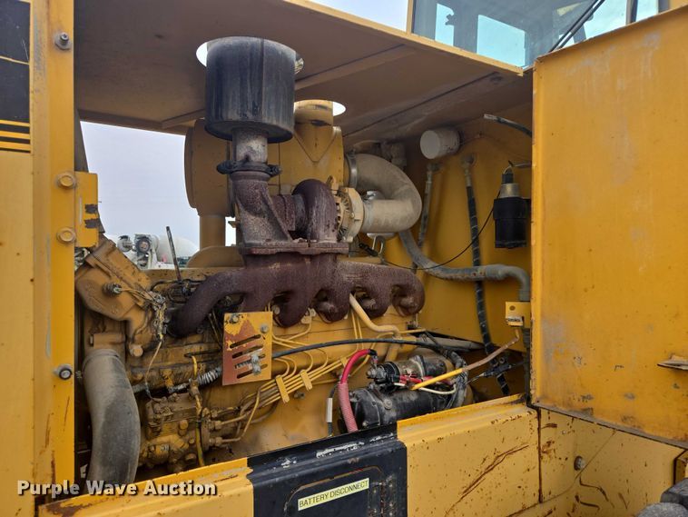 image for item EB1028 1993 John Deere 624G wheel loader