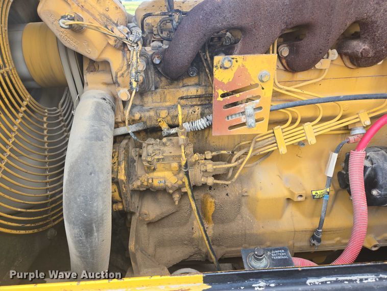 image for item EB1028 1993 John Deere 624G wheel loader