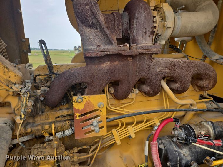 image for item EB1028 1993 John Deere 624G wheel loader