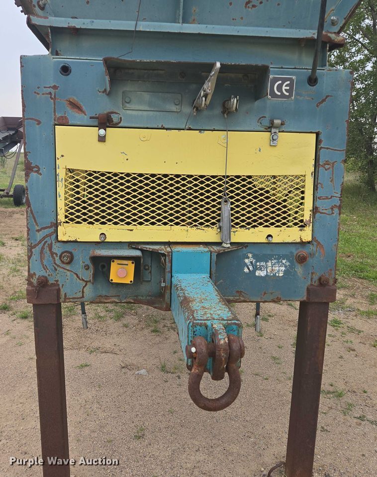 image for item EB1031 Powerscreen Commander 408 screening plant