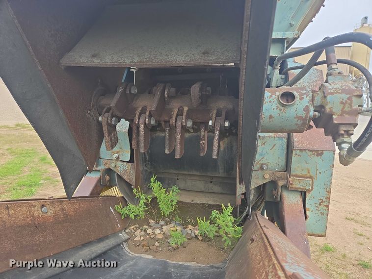 image for item EB1031 Powerscreen Commander 408 screening plant