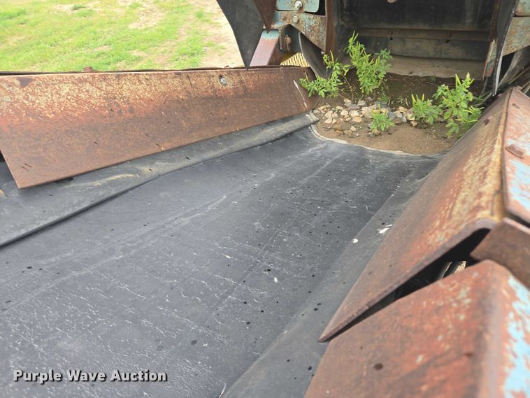 image for item EB1031 Powerscreen Commander 408 screening plant