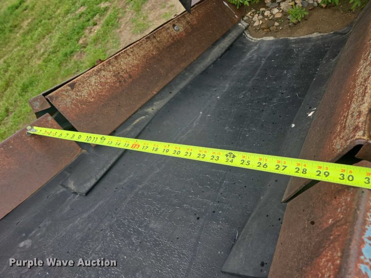 image for item EB1031 Powerscreen Commander 408 screening plant