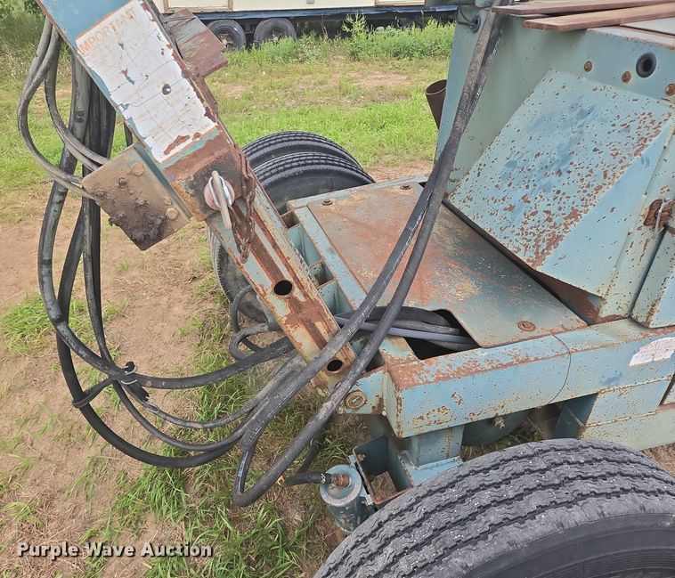 image for item EB1031 Powerscreen Commander 408 screening plant