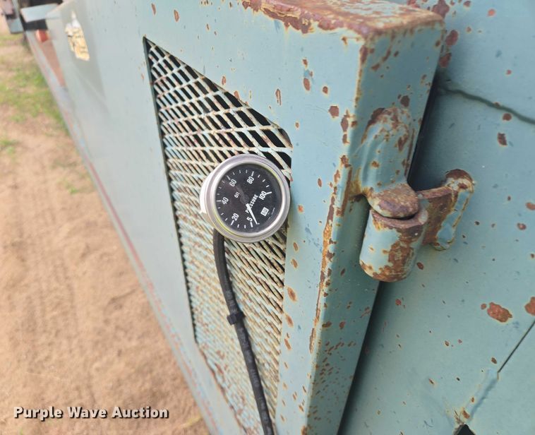 image for item EB1031 Powerscreen Commander 408 screening plant