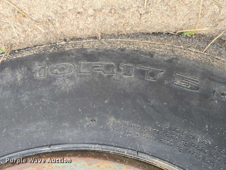 image for item EB1031 Powerscreen Commander 408 screening plant