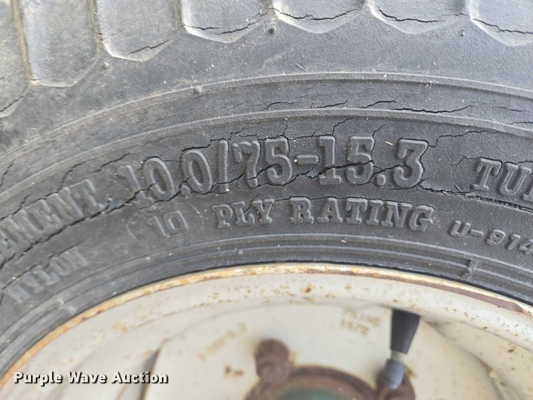 image for item EB1031 Powerscreen Commander 408 screening plant