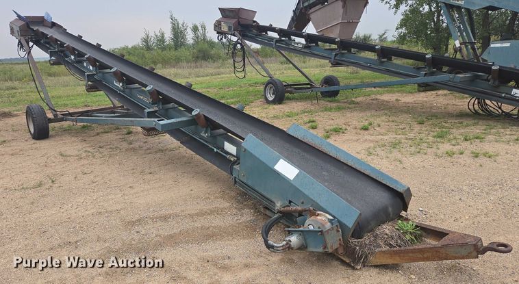 image for item EB1031 Powerscreen Commander 408 screening plant