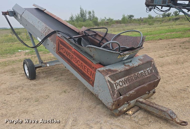 image for item EB1031 Powerscreen Commander 408 screening plant