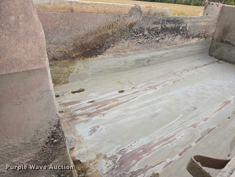 image for item EB1052 2004 Sterling LT dump truck