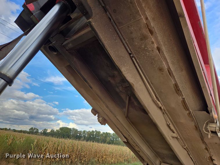 image for item EB1052 2004 Sterling LT dump truck