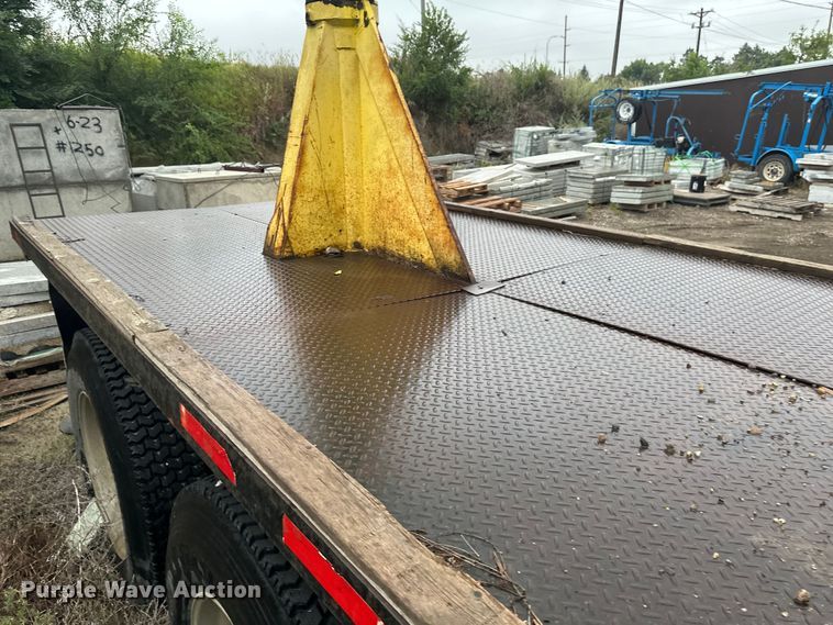 image for item EB2842 1988 International 9300 crane truck