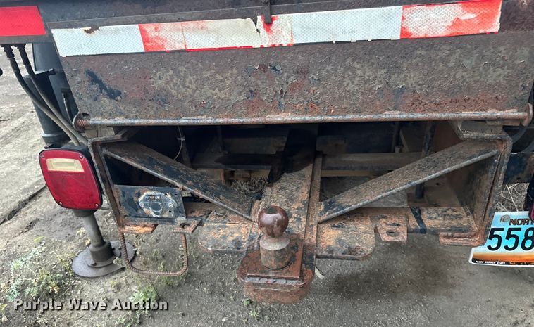 image for item EB2842 1988 International 9300 crane truck