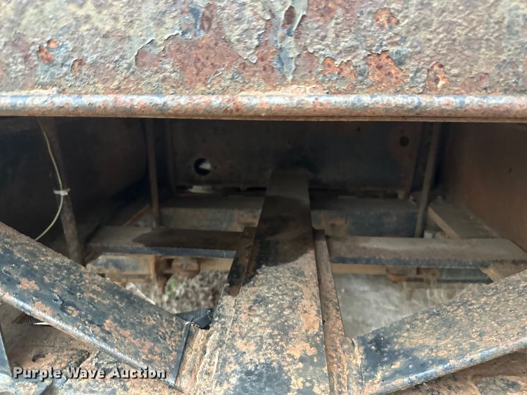 image for item EB2842 1988 International 9300 crane truck