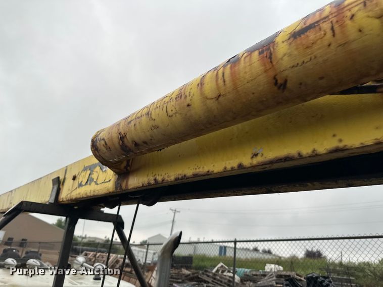 image for item EB2842 1988 International 9300 crane truck