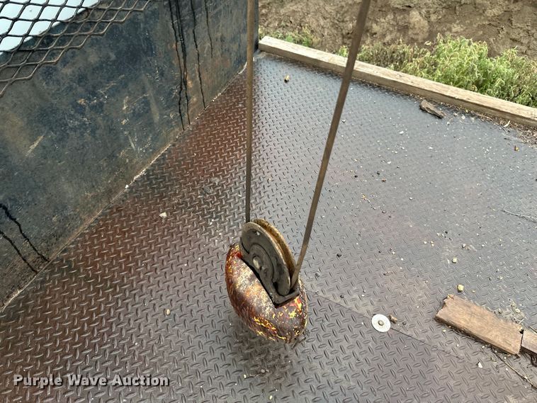 image for item EB2842 1988 International 9300 crane truck