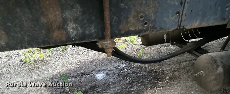 image for item EB2842 1988 International 9300 crane truck