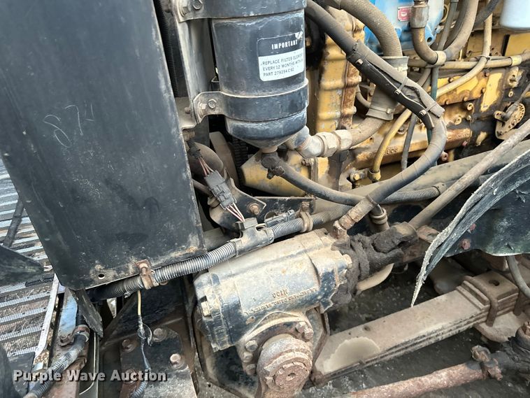 image for item EB2842 1988 International 9300 crane truck