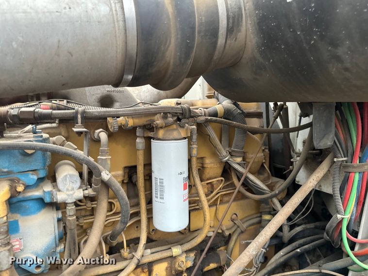 image for item EB2842 1988 International 9300 crane truck