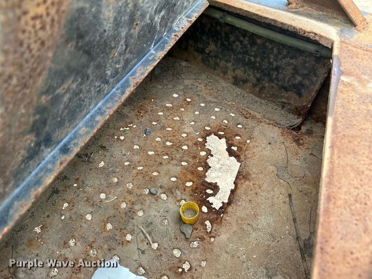 image for item EB2949 2000 Felling equipment trailer