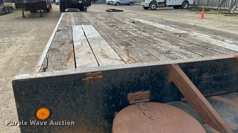 image for item EB2949 2000 Felling equipment trailer