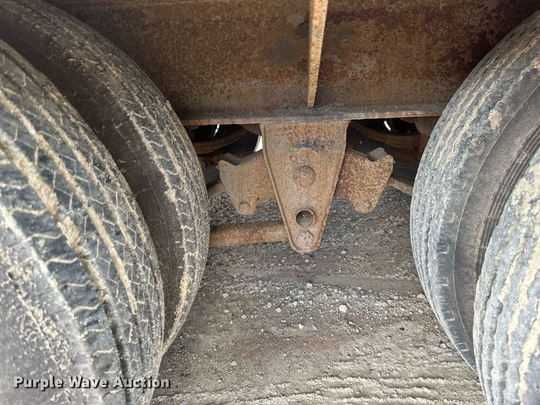 image for item EB2949 2000 Felling equipment trailer