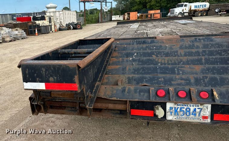 image for item EB2949 2000 Felling equipment trailer