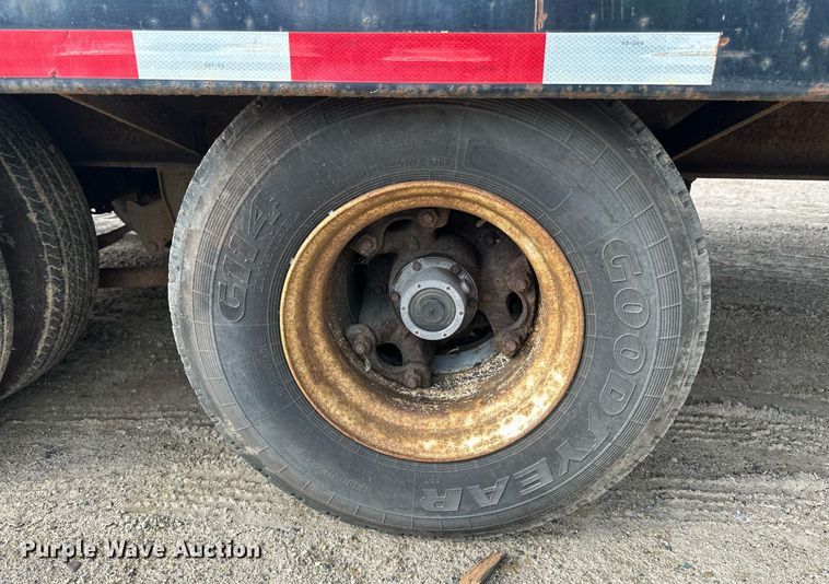 image for item EB2949 2000 Felling equipment trailer