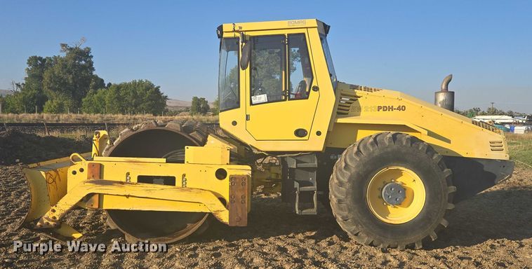 image for item EC1173 2011 Bomag BW213PDH-40 single drum roller