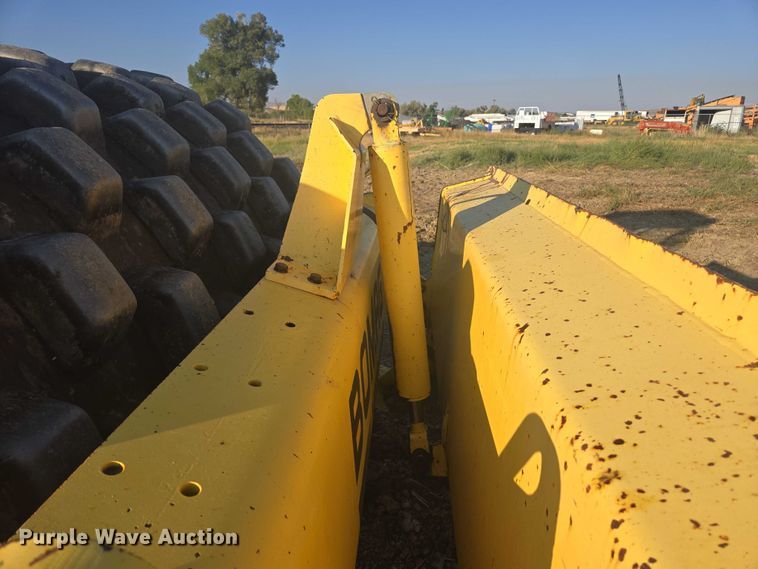 image for item EC1173 2011 Bomag BW213PDH-40 single drum roller