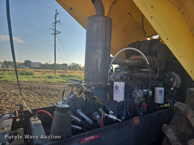 image for item EC1173 2011 Bomag BW213PDH-40 single drum roller