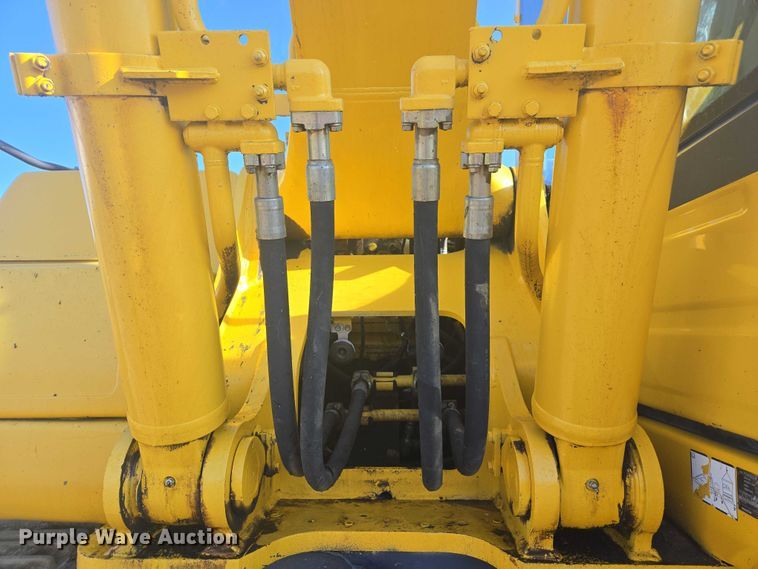 image for item EC1176 2008 Komatsu PC300LC-8 excavator