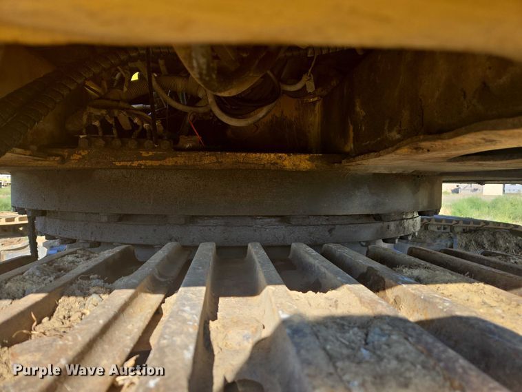 image for item EC1176 2008 Komatsu PC300LC-8 excavator