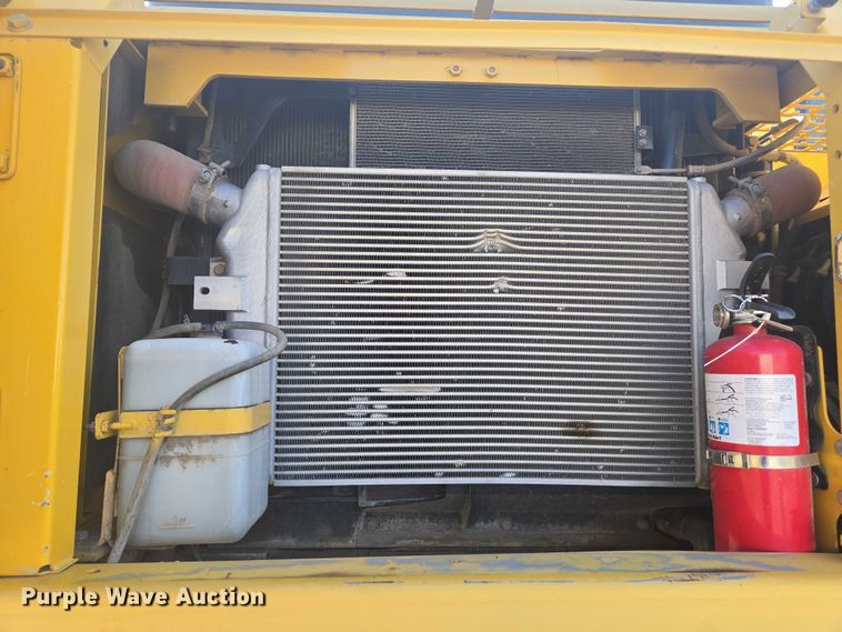 image for item EC1176 2008 Komatsu PC300LC-8 excavator