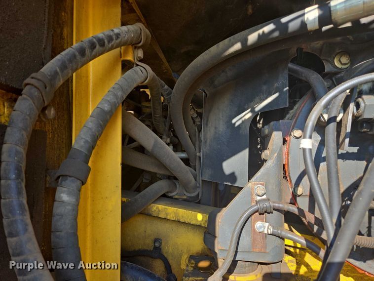 image for item EC1176 2008 Komatsu PC300LC-8 excavator