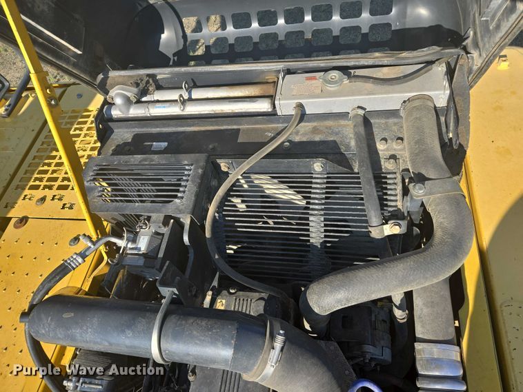 image for item EC1176 2008 Komatsu PC300LC-8 excavator