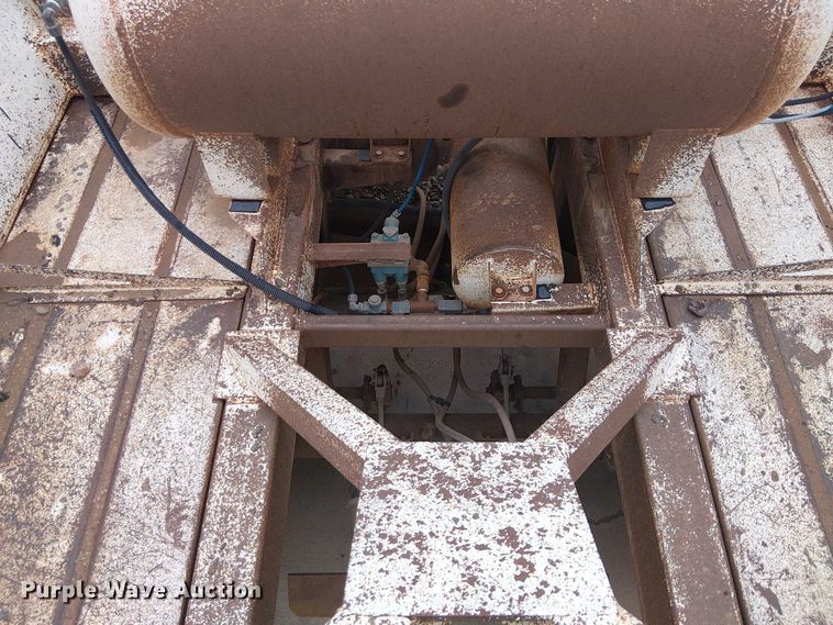 image for item EC1185 2001 Carrocerias Gallegos Spider bottom dump trailer