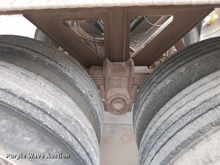 image for item EC1185 2001 Carrocerias Gallegos Spider bottom dump trailer