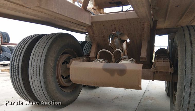 image for item EC1185 2001 Carrocerias Gallegos Spider bottom dump trailer