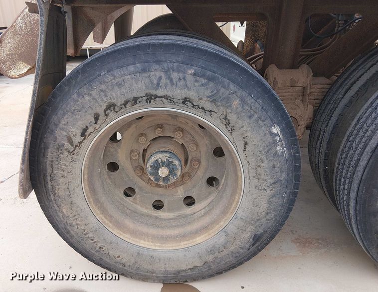 image for item EC1185 2001 Carrocerias Gallegos Spider bottom dump trailer