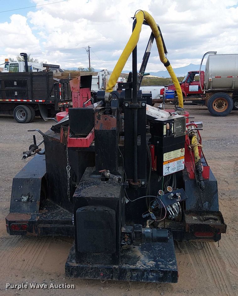 image for item EC1187 2013 Cimline Gen 4 pothole patcher