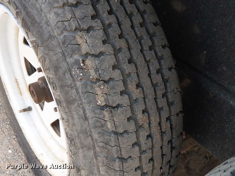 image for item EC1187 2013 Cimline Gen 4 pothole patcher