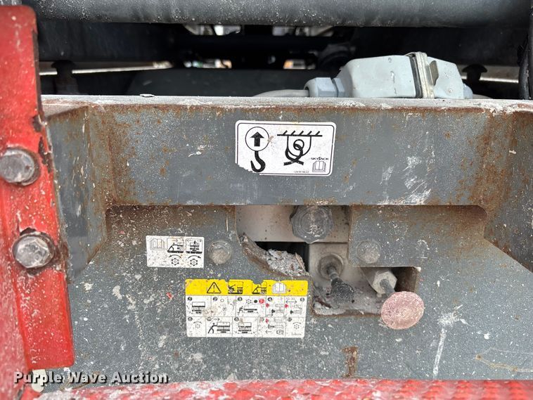 image for item EC3773 2017 SkyJack SJIII 4740 scissor lift