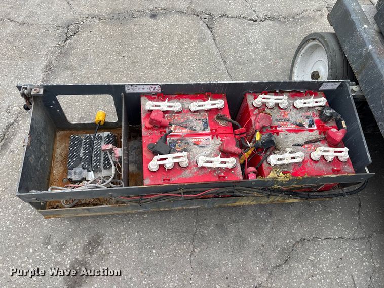 image for item EC3773 2017 SkyJack SJIII 4740 scissor lift