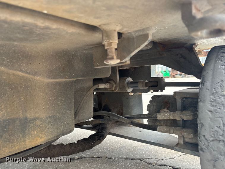 image for item EC3773 2017 SkyJack SJIII 4740 scissor lift