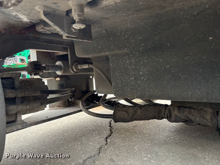 image for item EC3773 2017 SkyJack SJIII 4740 scissor lift